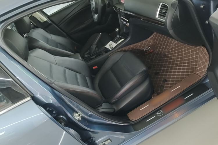 Used Mazda Atenza 2014 2.0L Blue Sky Luxury Edition Right Front Seat