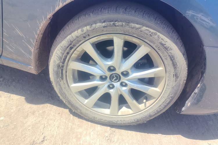 Used Mazda Atenza 2014 2.0L Blue Sky Luxury Edition Right Front Wheel Hub