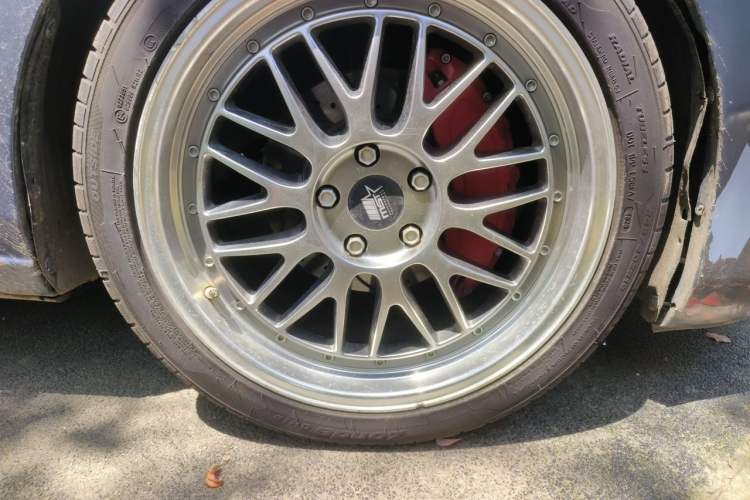 Used Mazda Atenza 2014 2.5L Blue Sky Prestige Edition Right Front Wheel Hub