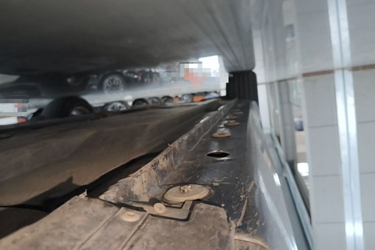 Used Mazda Atenza 2014 2.0L Blue Sky Luxury Edition Right Side Sill