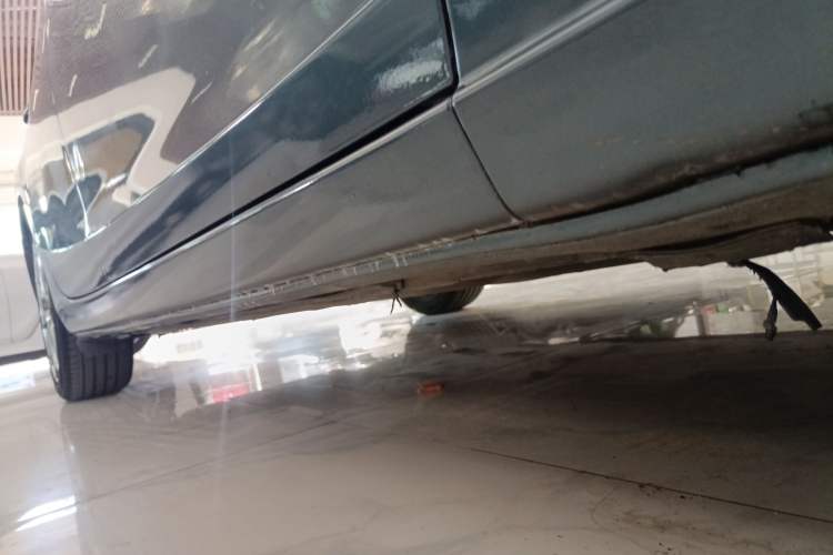 Used Mazda Atenza 2014 2.0L Blue Sky Luxury Edition Right Side Sill