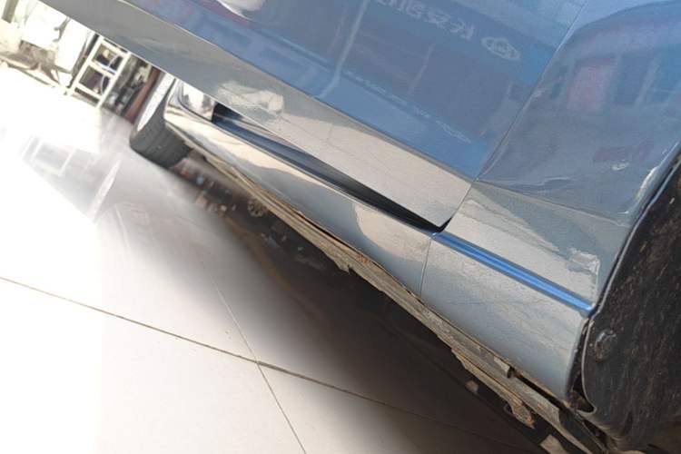 Used Mazda Atenza 2014 2.0L Blue Sky Luxury Edition Right Side Sill