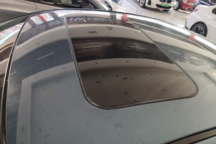 Used Mazda Atenza 2014 2.0L Blue Sky Luxury Edition Roof