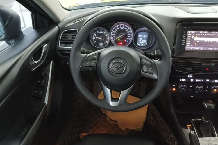 Used Mazda Atenza 2014 2.0L Blue Sky Luxury Edition Steering Wheel