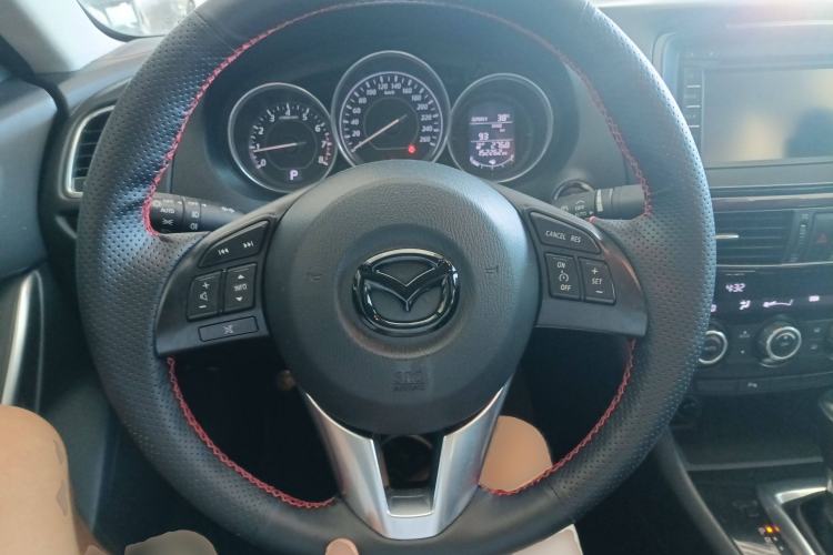 Used Mazda Atenza 2014 2.0L Blue Sky Luxury Edition Steering Wheel