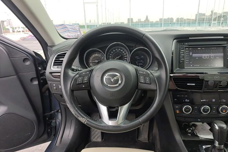Used Mazda Atenza 2014 2.0L Blue Sky Luxury Edition Steering Wheel