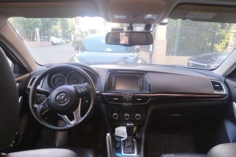 Used Mazda Atenza 2014 2.5L Sky Blue Supreme Edition Center Console