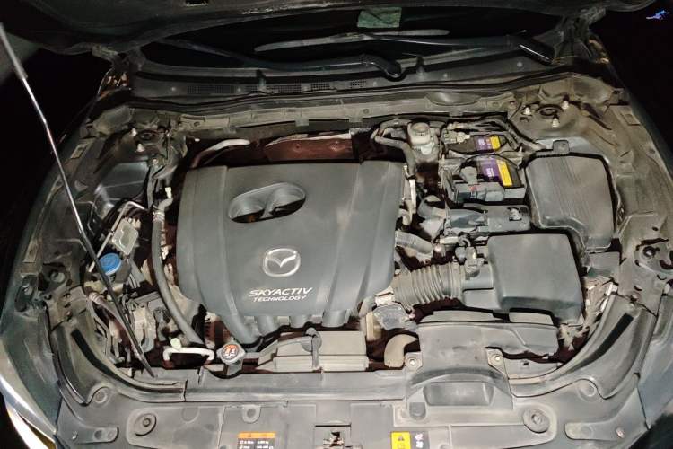 Used Mazda Atenza 2014 2.0L Blue Sky Fashion Edition Engine Bay