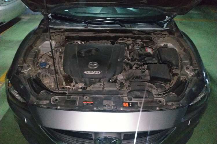 Used Mazda Atenza 2014 2.5L Blue Sky Prestige Edition Engine Bay