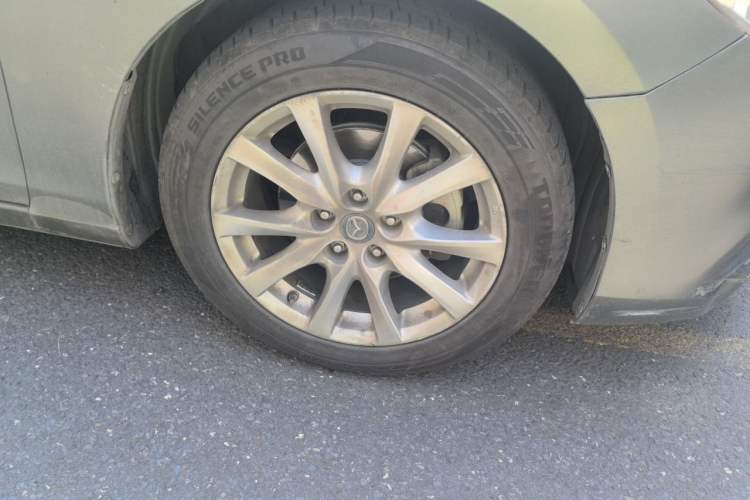 Used Mazda Atenza 2014 2.0L Blue Sky Luxury Edition Exterior 7