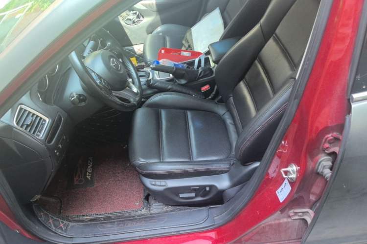 Used Mazda Atenza 2014 2.0L Blue Sky Luxury Edition Left Front Seat