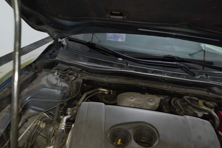 Used Mazda Atenza 2014 2.5L Blue Sky Prestige Edition Engine Bay Right