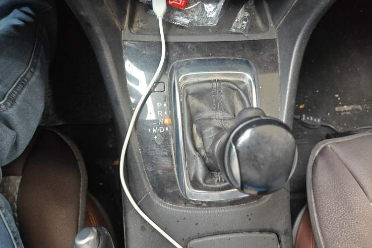 Used Mazda Atenza 2014 2.0L Blue Sky Fashion Edition Gear Lever