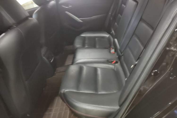 Used Mazda Atenza 2014 2.0L Blue Sky Luxury Edition Left Rear Seat