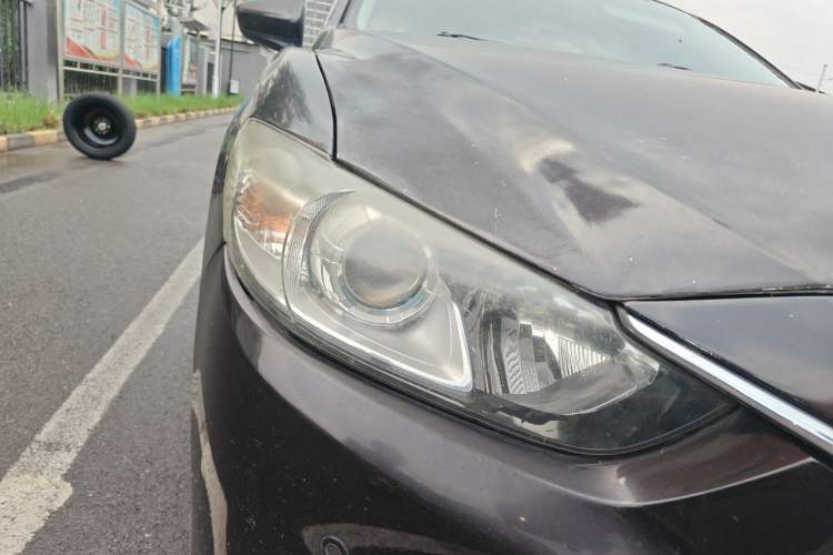 Used Mazda Atenza 2014 2.0L Blue Sky Fashion Edition Right Front Headlight