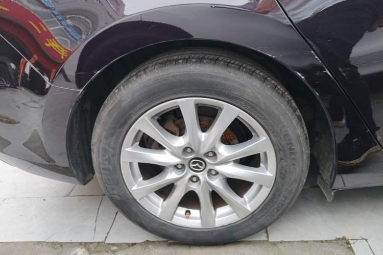 Used Mazda Atenza 2014 2.0L Blue Sky Luxury Edition Right Rear Wheel Hub