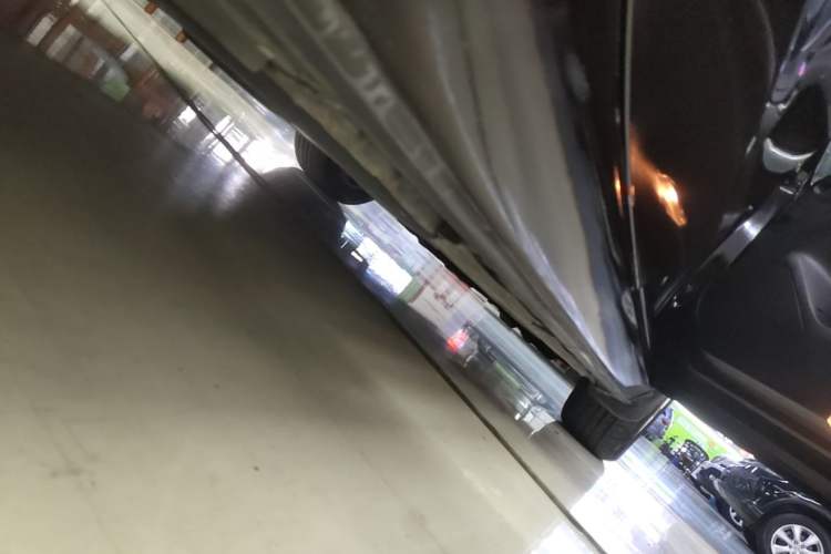 Used Mazda Atenza 2014 2.0L Blue Sky Luxury Edition Right Side Sill