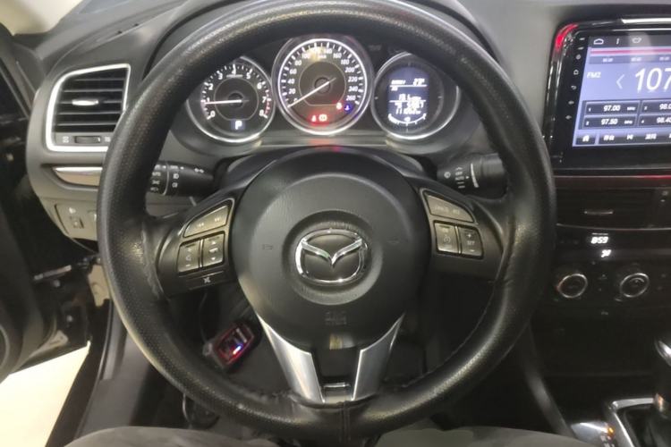 Used Mazda Atenza 2014 2.0L Blue Sky Luxury Edition Steering Wheel