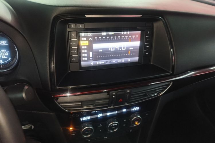 Used Mazda Atenza 2014 2.5L Blue Sky Prestige Edition Audio And AC Panel