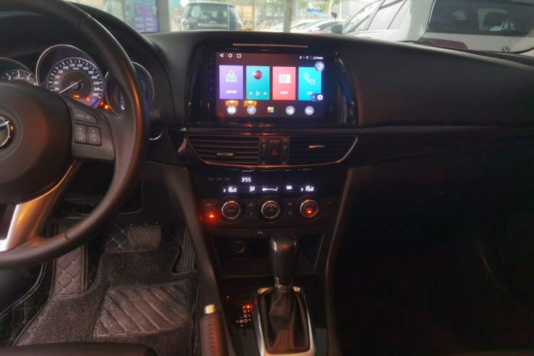 Used Mazda Atenza 2014 2.0L Blue Sky Luxury Edition Audio And AC Panel