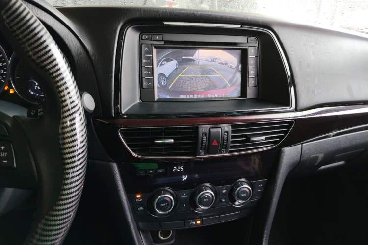 Used Mazda Atenza 2014 2.0L Blue Sky Luxury Edition Audio And AC Panel