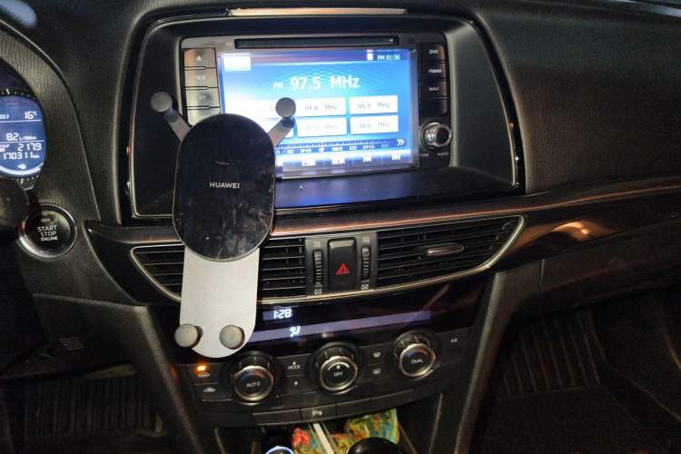 Used Mazda Atenza 2014 2.0L Blue Sky Fashion Edition Audio And AC Panel