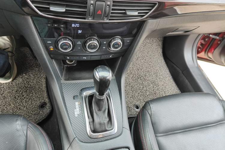 Used Mazda Atenza 2014 2.5L Blue Sky Prestige Edition Audio And AC Panel