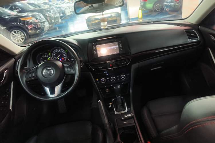 Used Mazda Atenza 2014 2.5L Blue Sky Prestige Edition Center Console