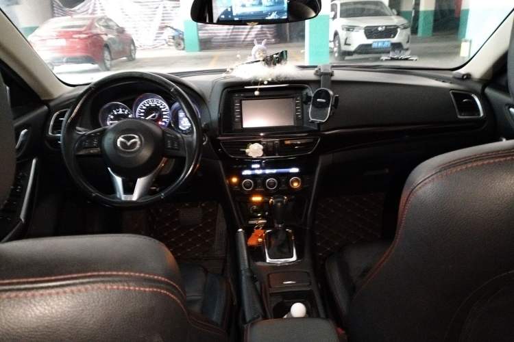 Used Mazda Atenza 2014 2.5L Blue Sky Prestige Edition Center Console