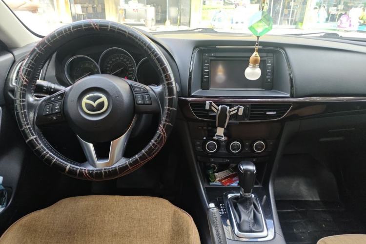 Used Mazda Atenza 2014 2.5L Blue Sky Prestige Edition Center Console