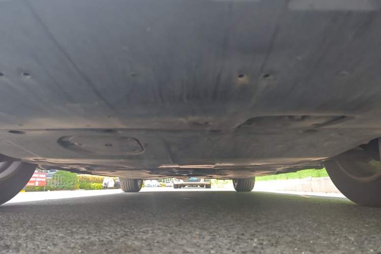 Used Mazda Atenza 2014 2.0L Blue Sky Luxury Edition Chassis Front