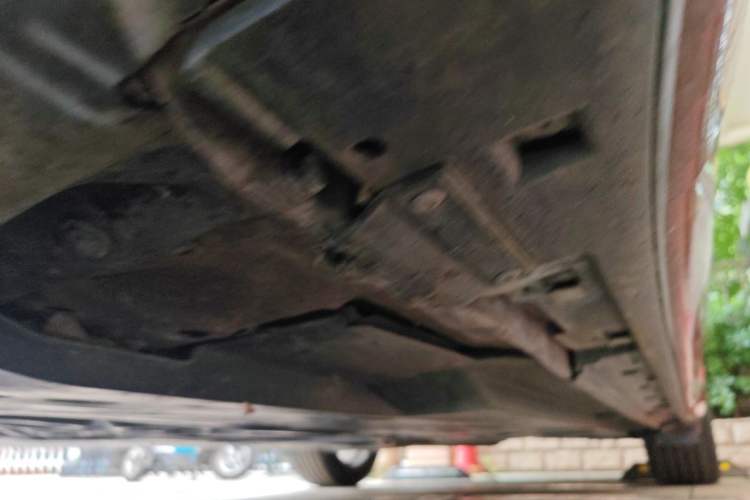 Used Mazda Atenza 2014 2.0L Blue Sky Luxury Edition Chassis Front Left