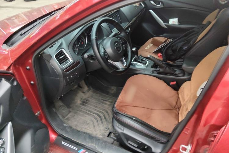 Used Mazda Atenza 2014 2.0L Blue Sky Luxury Edition Driver Seat