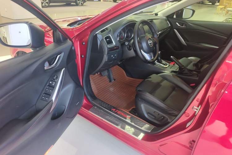 Used Mazda Atenza 2014 2.5L Blue Sky Prestige Edition Driver Seat
