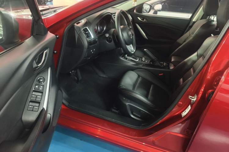 Used Mazda Atenza 2014 2.5L Blue Sky Prestige Edition Driver Seat