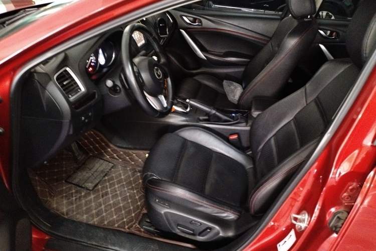 Used Mazda Atenza 2014 2.5L Blue Sky Prestige Edition Driver Seat
