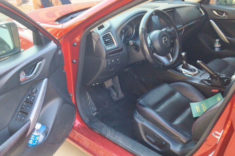 Used Mazda Atenza 2014 2.0L Blue Sky Luxury Edition Driver Seat