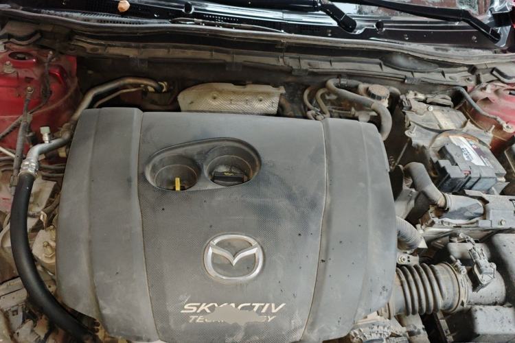 Used Mazda Atenza 2014 2.0L Blue Sky Luxury Edition Engine Bay