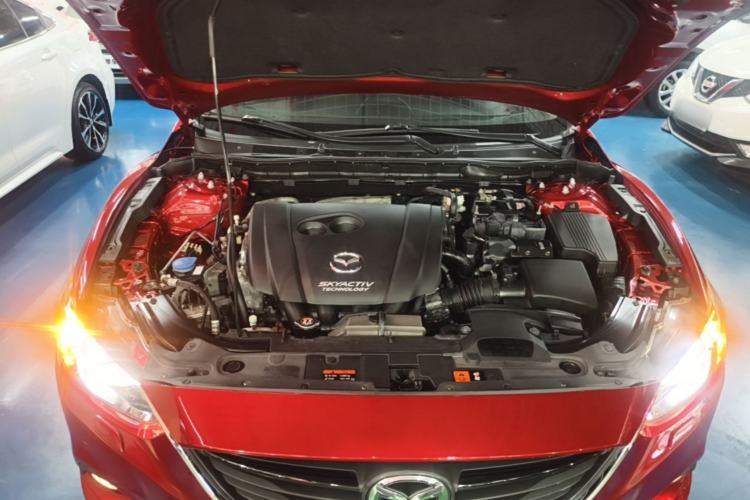 Used Mazda Atenza 2014 2.5L Blue Sky Prestige Edition Engine Bay