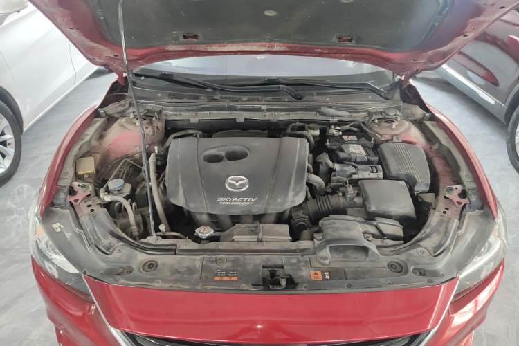 Used Mazda Atenza 2014 2.0L Blue Sky Luxury Edition Engine Bay