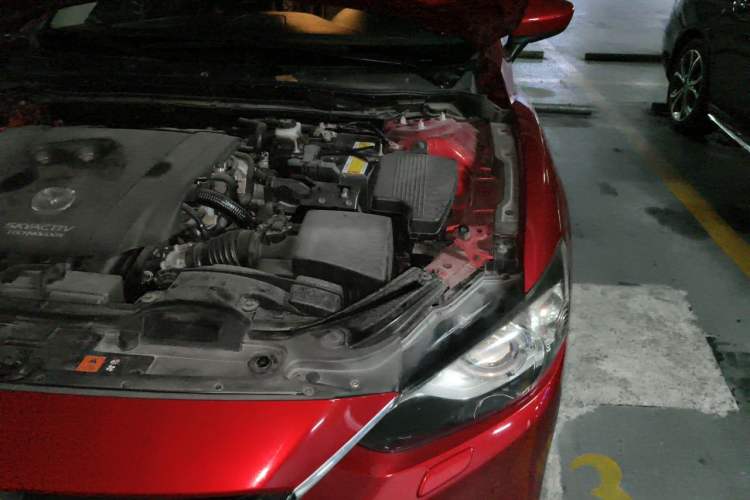 Used Mazda Atenza 2014 2.5L Blue Sky Prestige Edition Engine Bay Left