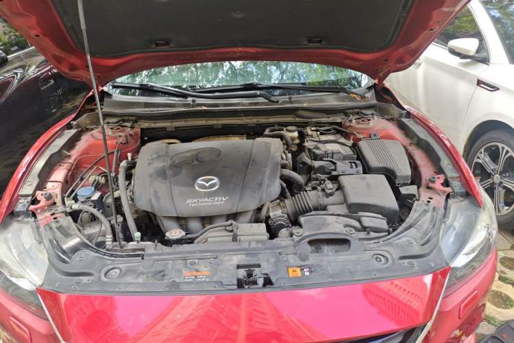 Used Mazda Atenza 2014 2.5L Blue Sky Prestige Edition Engine Bay