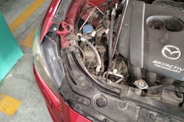 Used Mazda Atenza 2014 2.5L Blue Sky Prestige Edition Engine Bay Right
