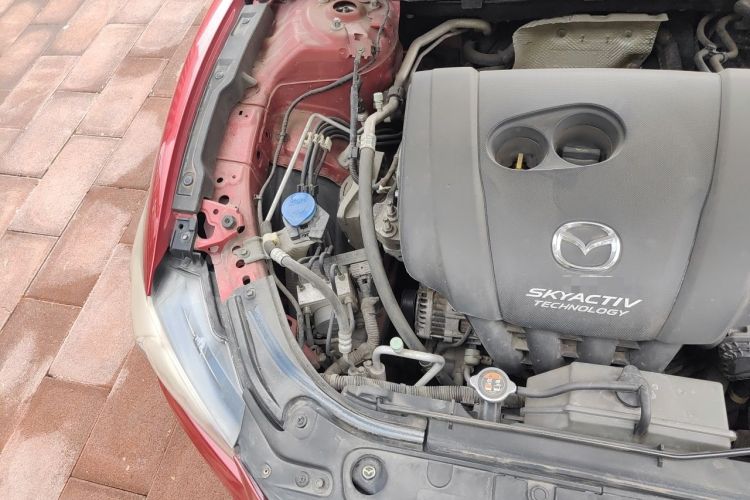 Used Mazda Atenza 2014 2.0L Blue Sky Luxury Edition Engine Bay Right