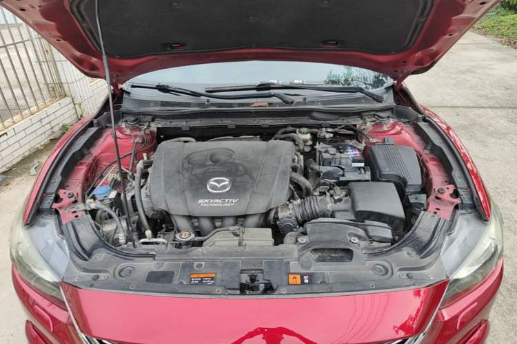 Used Mazda Atenza 2014 2.5L Blue Sky Prestige Edition Engine Bay