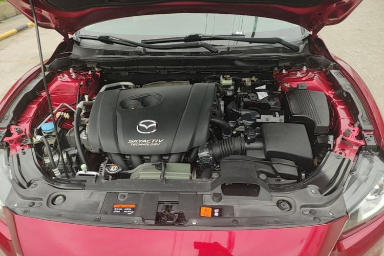 Used Mazda Atenza 2014 2.0L Blue Sky Luxury Edition Engine Bay