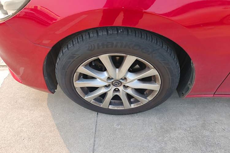 Used Mazda Atenza 2014 2.0L Blue Sky Luxury Edition Exterior 3
