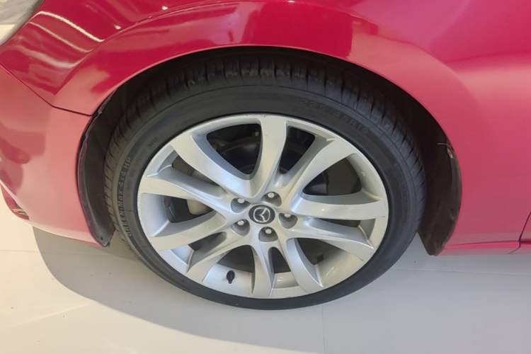 Used Mazda Atenza 2014 2.5L Blue Sky Prestige Edition Exterior 4