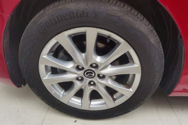 Used Mazda Atenza 2014 2.0L Blue Sky Luxury Edition Exterior 4