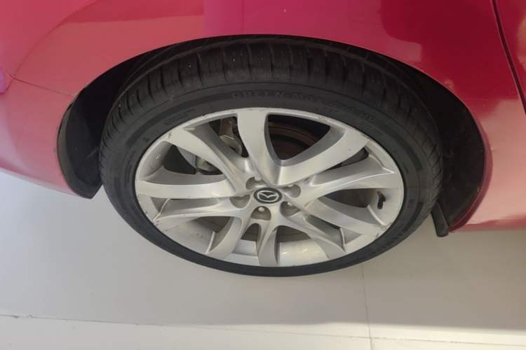 Used Mazda Atenza 2014 2.5L Blue Sky Prestige Edition Exterior 5
